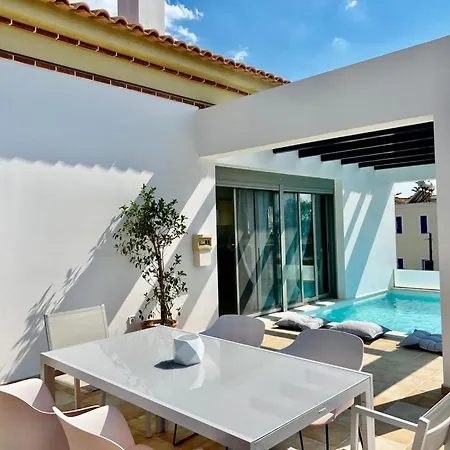 Goutos Luxury Living, Gcollectiongr بيت للعطل *